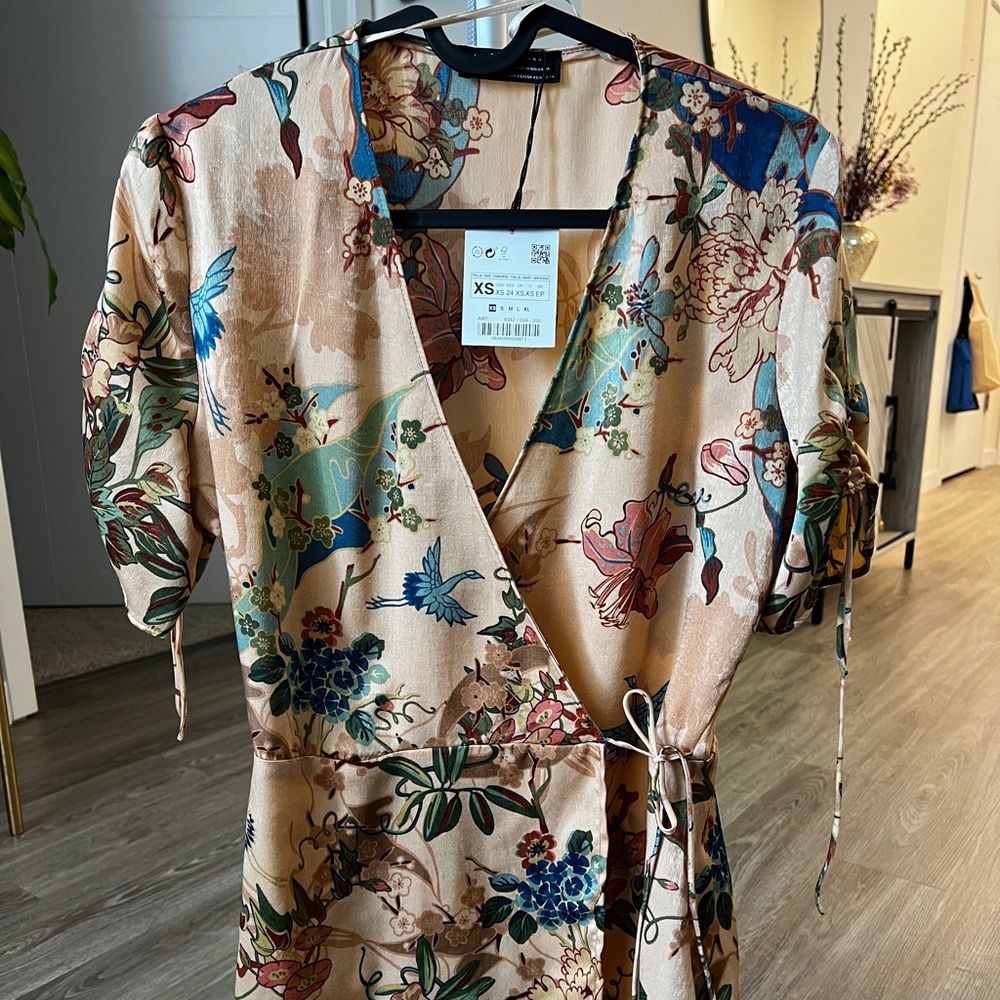 Zara flower print wrap top